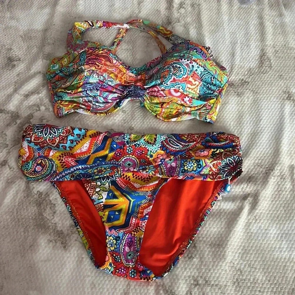 Bleu Rod Beattie Bohemian Paradise Shirred Convertible Bikini Top Size 34DD - Picture 10 of 12